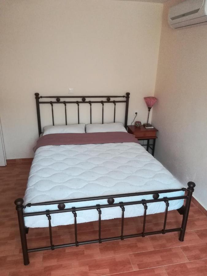 Appartamento Zaira'S Little House Corfu  Esterno foto
